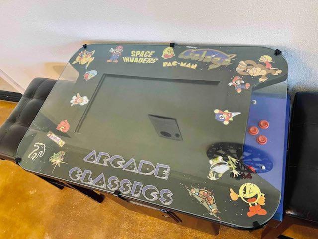 Raccoon Hideout Hot Tub Bbq Arcade Darts Villa Oakhurst Buitenkant foto